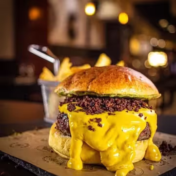 Doce más uno - Hamburguesa Vulcano